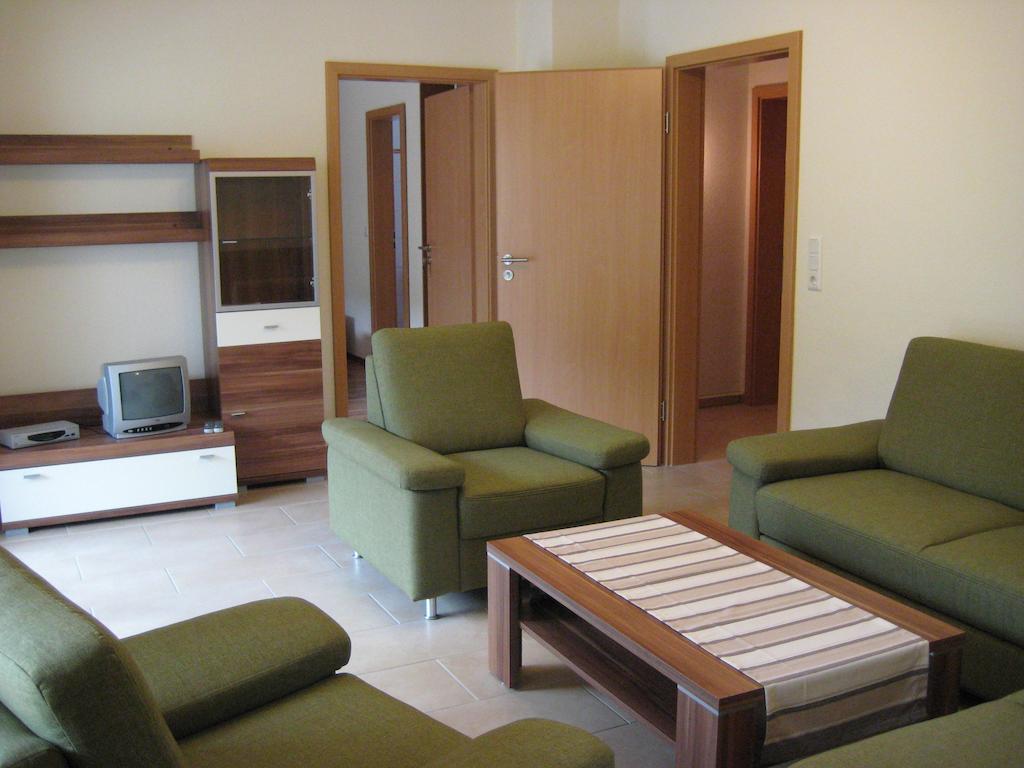 Weingut Goeres Hotel Briedel Phòng bức ảnh