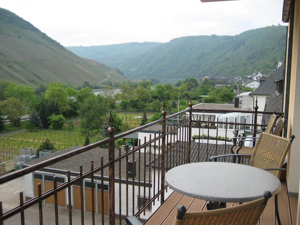 Weingut Goeres Hotel Briedel Phòng bức ảnh
